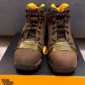 DeWALT 8M “Halogen” boot (men’s 8, women’s 8.5)